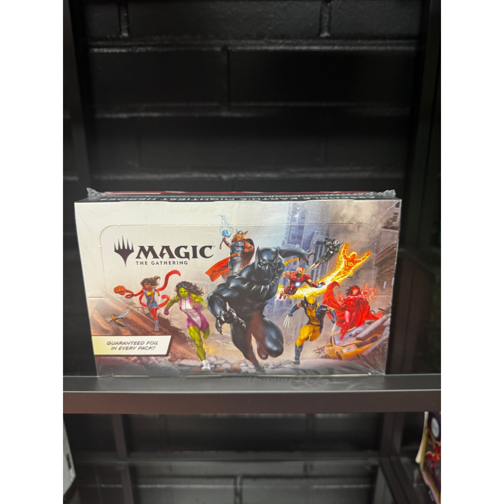 Magic: The Gathering - Marvel Super Heroes: Play Booster Display