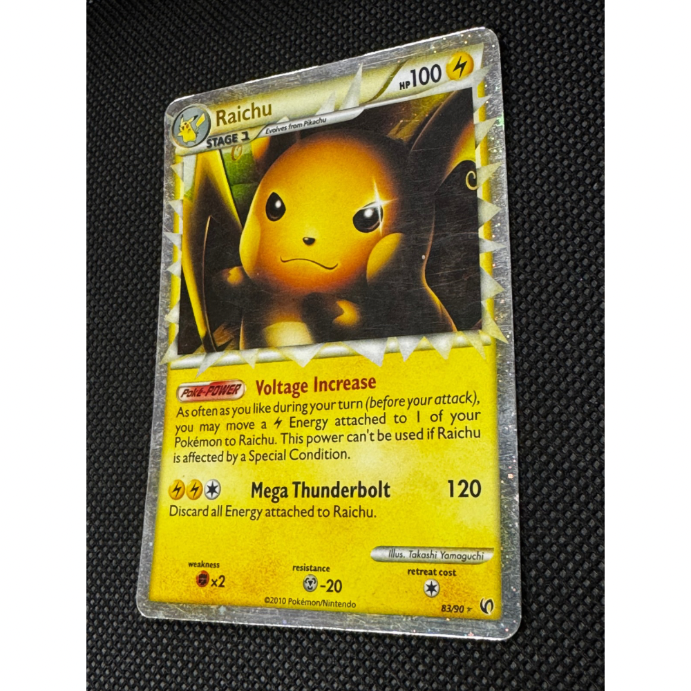 Raichu 83/90 - Undaunted
