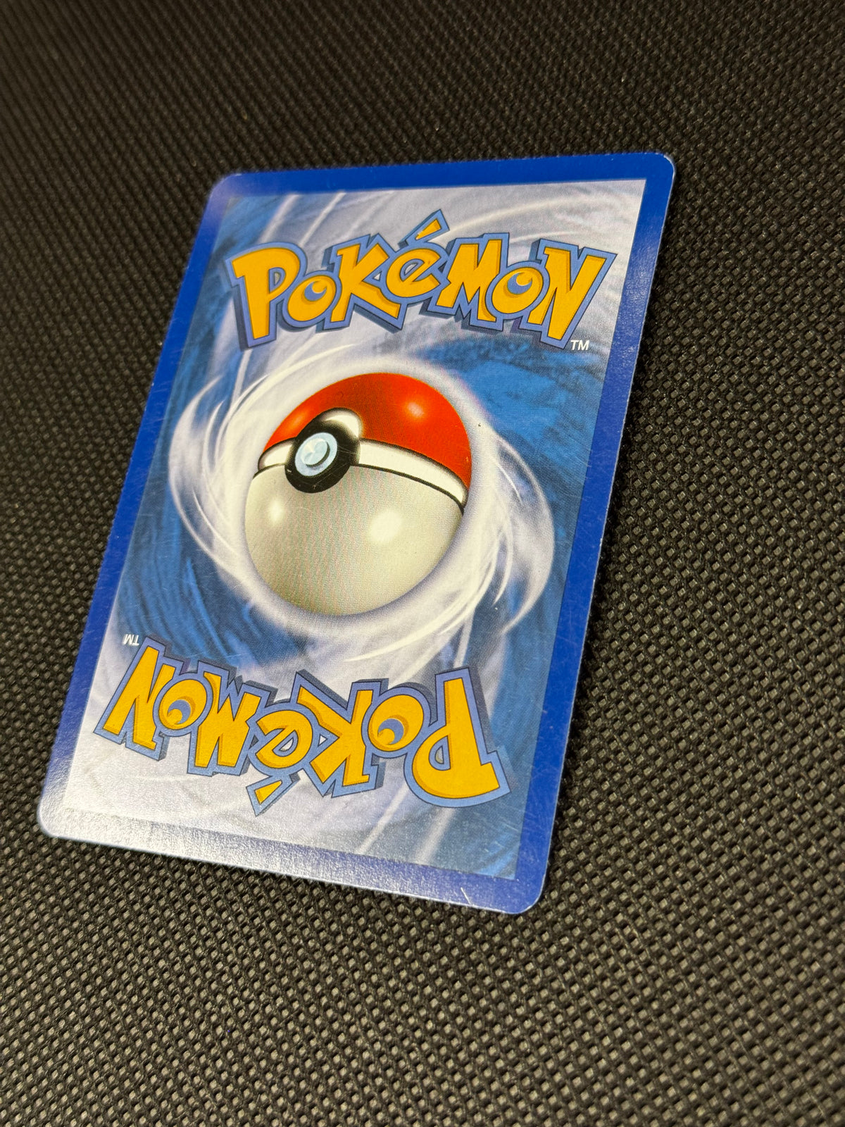 Pidgeot 30/95 - Call of Legends / Reverse Holo