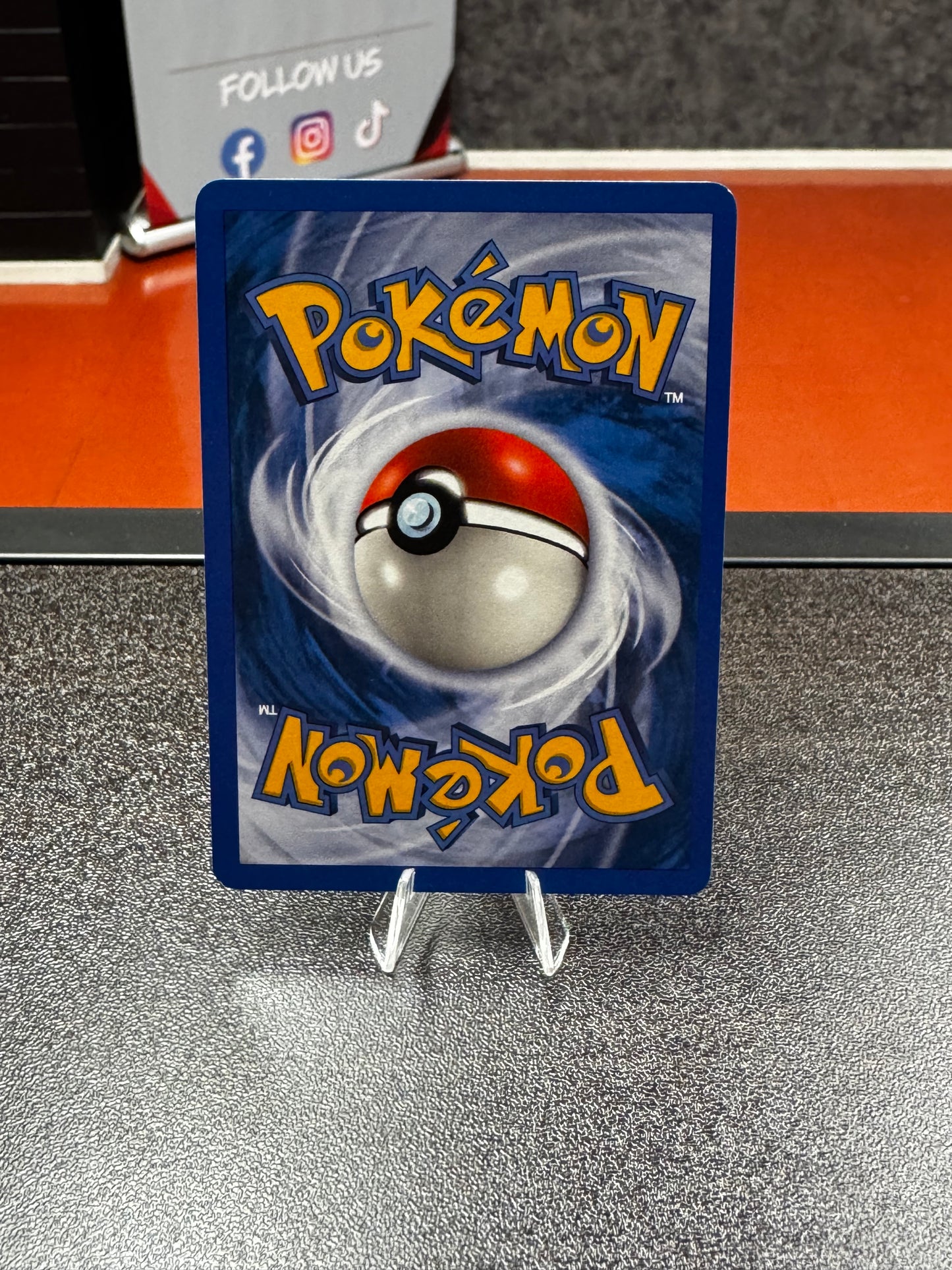 Stantler 102/144 - Skyridge